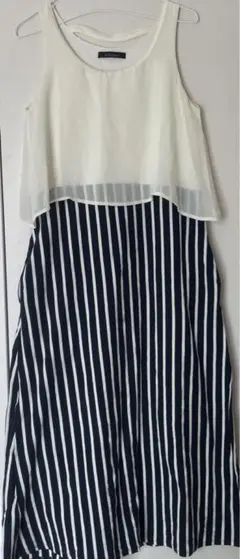 ロングワンピース　ノースリーブ　シフォン　夏　ページボーイ