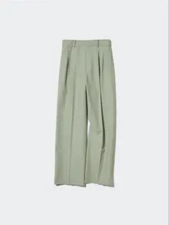 タックワイドパンツ　丈長め