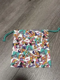 ディズニー　40周年　メイクユアフェイバリット　巾着