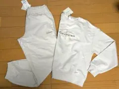 新品タグ付！カルバンクライン　長袖　セットアップ　トレーナー　パンツ　スウェット