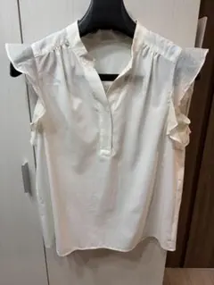 【美品】nano・universe ナノユニバース フリルスリーブ ブラウス 白