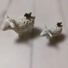 羊と小鳥の置物 2個セット
