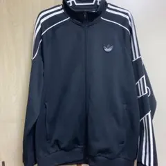 adidas ブラック ジップアップジャケット