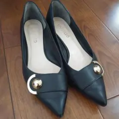 UNTITLEDパンプス