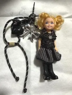 ドールチャーム バービーチャーム バッグチャーム キーホルダー新品未使用