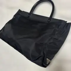 PRADA ナイロン ハンドバッグ ブラックのサムネイル