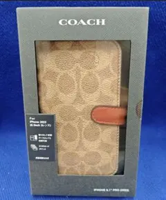 COACH iPhone SE (第2,3世代) 手帳型ケース - メルカリ