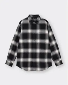 完売品　GU　オンブレチェックシャツ　L　ジーユー　長袖　y2k　トレンド　黒白