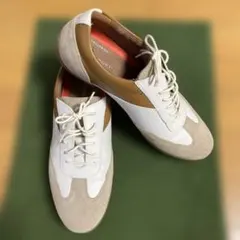 ROCKPORTのカジュアルスニーカー ホワイト/ベージュ/ブラウン