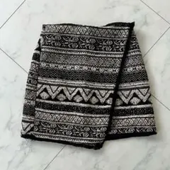 H&M タイトミニスカート ブラックホワイト