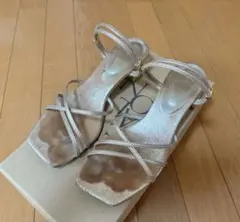 LE TALON ゴールド サンダル