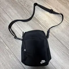 90s NIKE ミニショルダーバッグ ブラック ポーチ - メルカリ