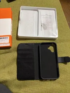TUCCH iPhone 16 手帳型ケース ブラック
