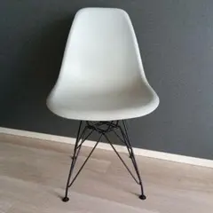 【12/16まで価格】イームズチェア　リプロダクト　ライトグレー