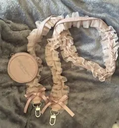 しまむら 辻ちゃんコラボ フリルショルダーストラップ アンジュシャルム（ピンク）