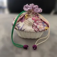 Item thumbnail for item 81b5c0ad-56cf-4e21-acb4-633c1a0fe5e5