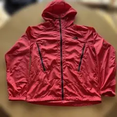 THE NORTH FACE フード付きマウンテンパーカー レッド
