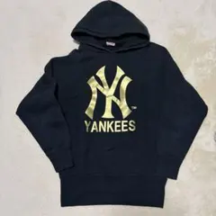 最終値下げ　早い者勝ち　ヤンキース　黒パーカー　ゴールドロゴ　Mサイズ　古着