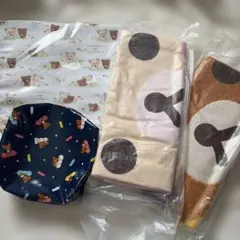 リラックマタオル新品　風呂敷新品　ポーチセット