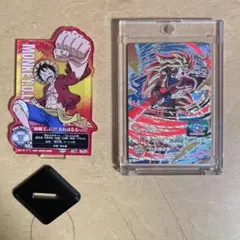 ワンピース モンキー・D・ルフィ アクリルスタンドとドラゴンボールのカード