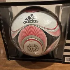 サッカーボール　公式球　チームガイスト　5号級 adidas - チームガイスト 公式球 5号球 adidas サッカーボールの通販