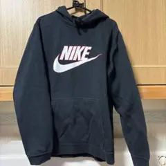 Nike フード付き　パーカー ブラック　ナイキ