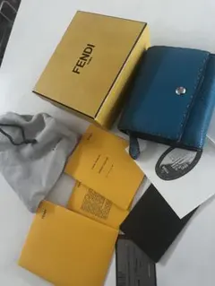 FENDI 三つ折り財布 青
