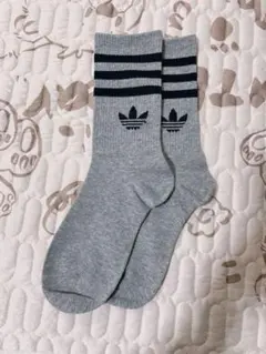 adidas グレー ストライプ ソックス22-25cm (1足)