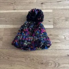 48㎝　カラフルポンポン付きニット帽
