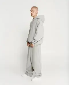 【新品未使用】 sweats collective パーカー　S グレー