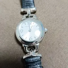 ジャンク品　 Yukiko Hiwatari アナログ腕時計