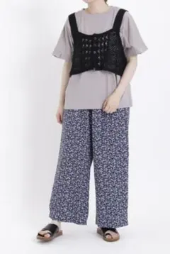 サマンサモスモス✻小花柄綿レーヨンストレートパンツ