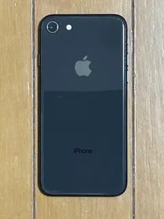 Apple iPhone 8 64GB ブラック アイフォン8 本体　黒　初期化