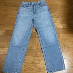 ライトブルー ストレートデニム