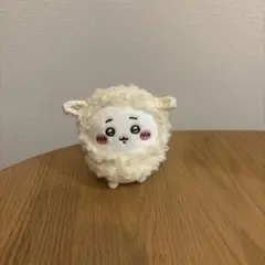 ハンドメイド ちいかわ　おすわりぬいぐるみ　ひつじ着ぐるみ　ぬい服　ホワイト