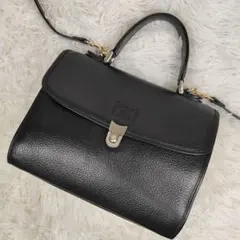 BURBERRY　ハンドバッグ　2way　シボ革　ノバチェック　黒　ミニサイズのサムネイル