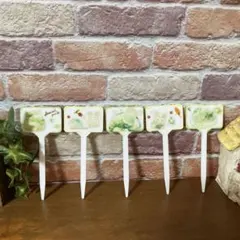ガーデンピック(いちご)デコパージュ 苺雑貨 家庭菜園 ストロベリー