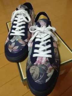 Gola フローラルデザイン スニーカー 26.0のサムネイル