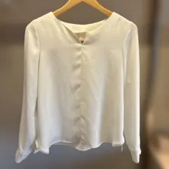 【NATURAL BEAUTY BASIC】スキッパーブラウス ホワイト
