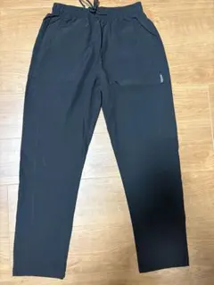 トレーニングパンツ