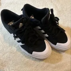 Item thumbnail for item 17172035-5f4c-4328-acd8-6bf3c856284c