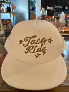 Item thumbnail for item 2683c713-f897-43cc-9445-f439d2804008