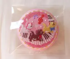 ディズニー刺繍缶バッジ　おしゃれキャット