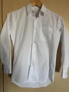 150A ホワイト 長袖シャツ ポケット付き