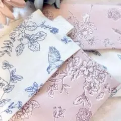 【ハンドメイド】2個セット　ポケットティッシュカバー　小鳥と花柄　ピンク　白