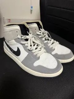 NIKE Jorden 1 mid se craft