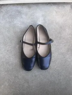 GU ブラック バレエシューズ ストラップ付き