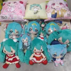初音ミク クッション ぬいぐるみ 特大 mLL - メルカリ