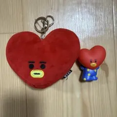 BT21 TATA ハート型ぬいぐるみ(公式)・フィギュアセット