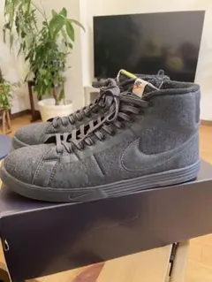 ナイキ ブレザー